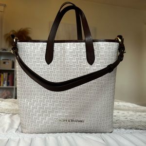 Dooney & Bourke bag